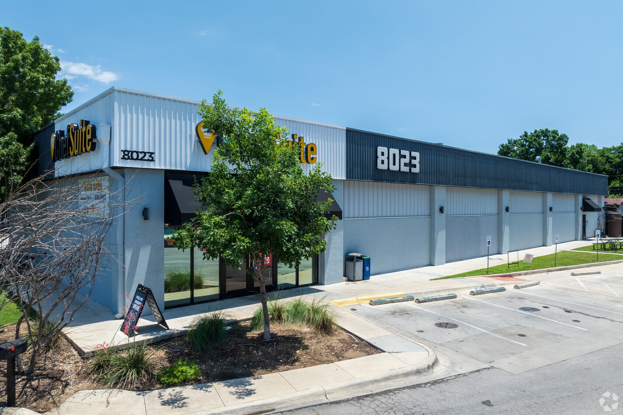 8023 Burnet Rd, Austin, TX for lease Building Photo- Image 1 of 23