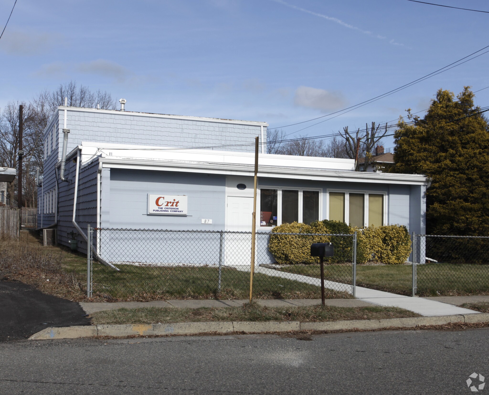 87 Forrest St, Metuchen, NJ for sale Primary Photo- Image 1 of 1