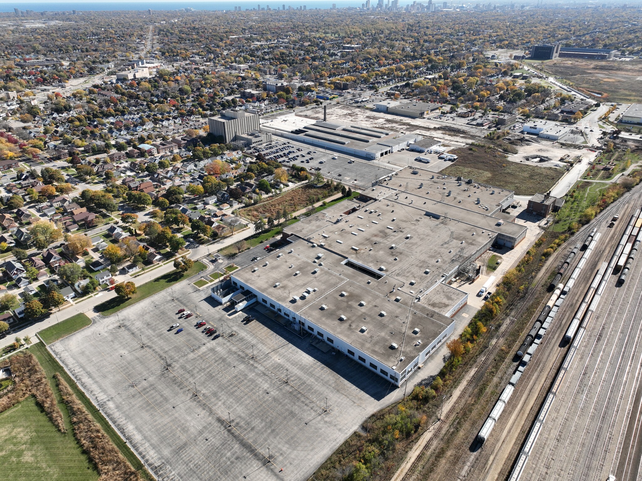 4265 N 30th St, Milwaukee, WI for lease Aerial- Image 1 of 21