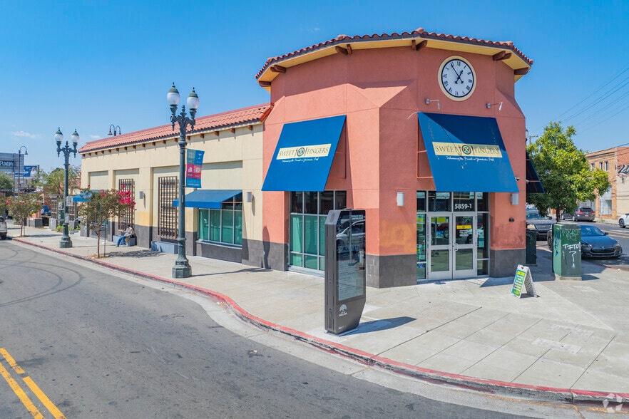 5859 Foothill Blvd, Oakland, CA for lease - Primary Photo - Image 1 of 9