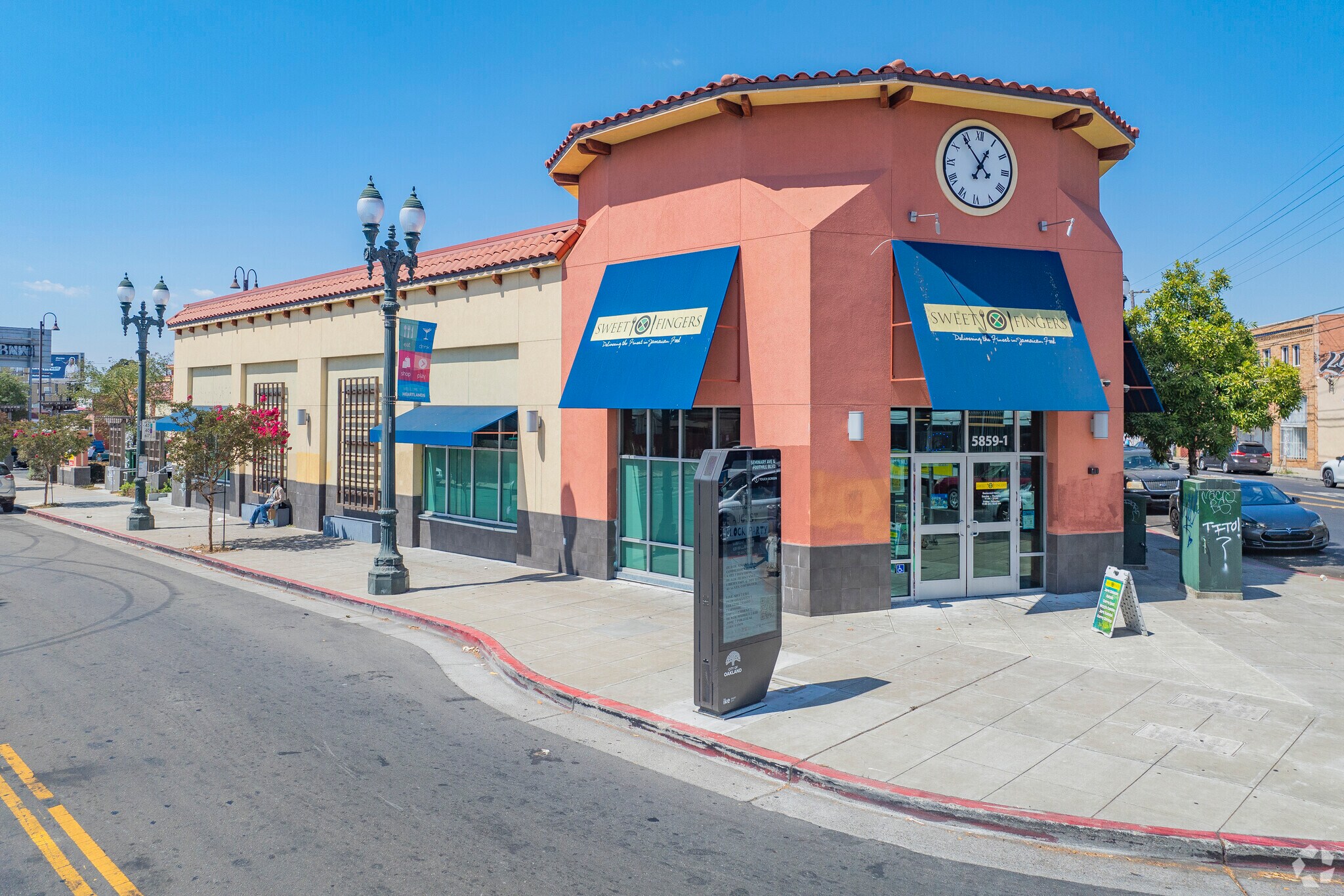 5859 Foothill Blvd, Oakland, CA for lease Primary Photo- Image 1 of 10