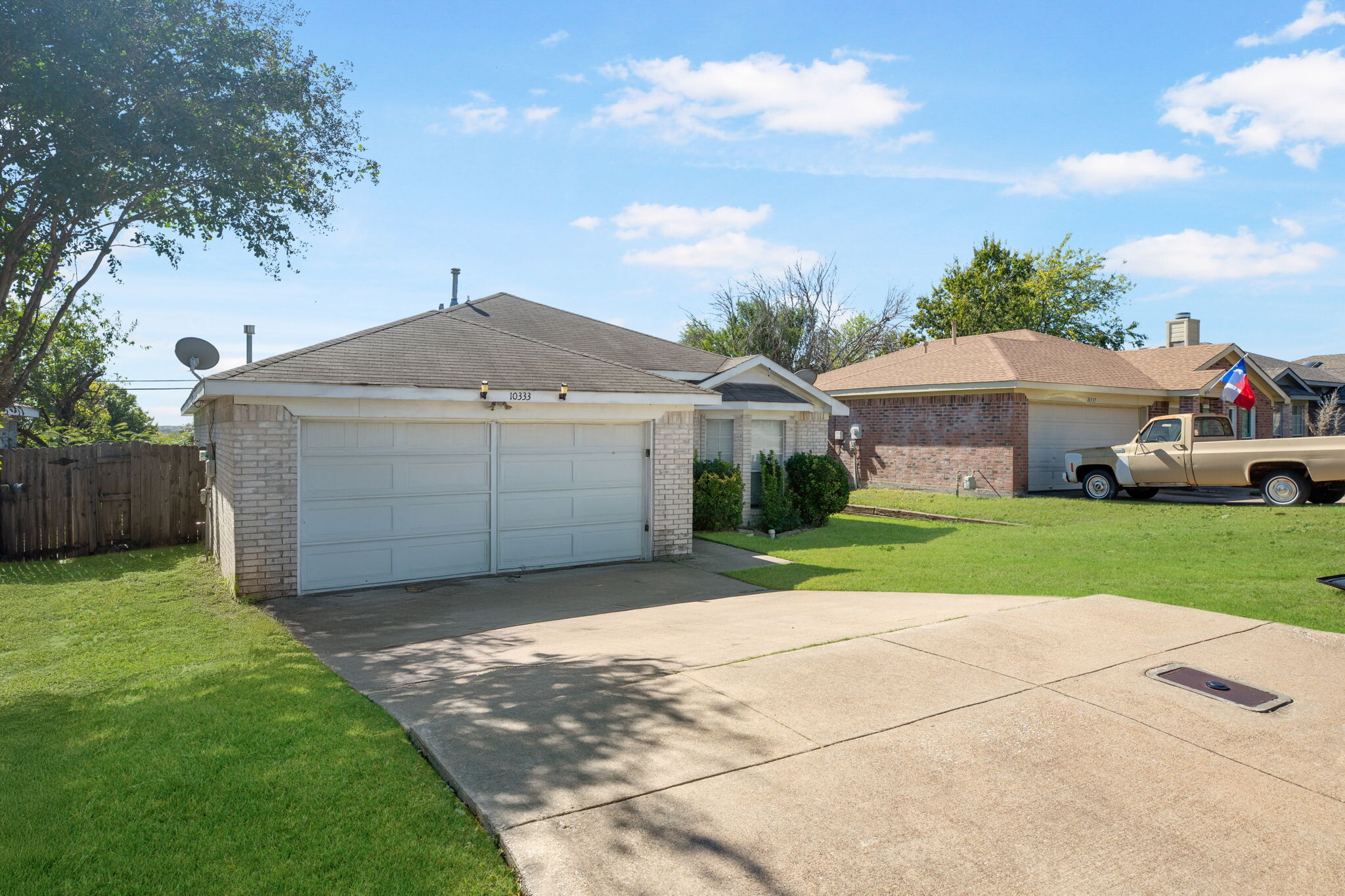 10333 Pleasant Mound Dr, Fort Worth, TX for sale Primary Photo- Image 1 of 4