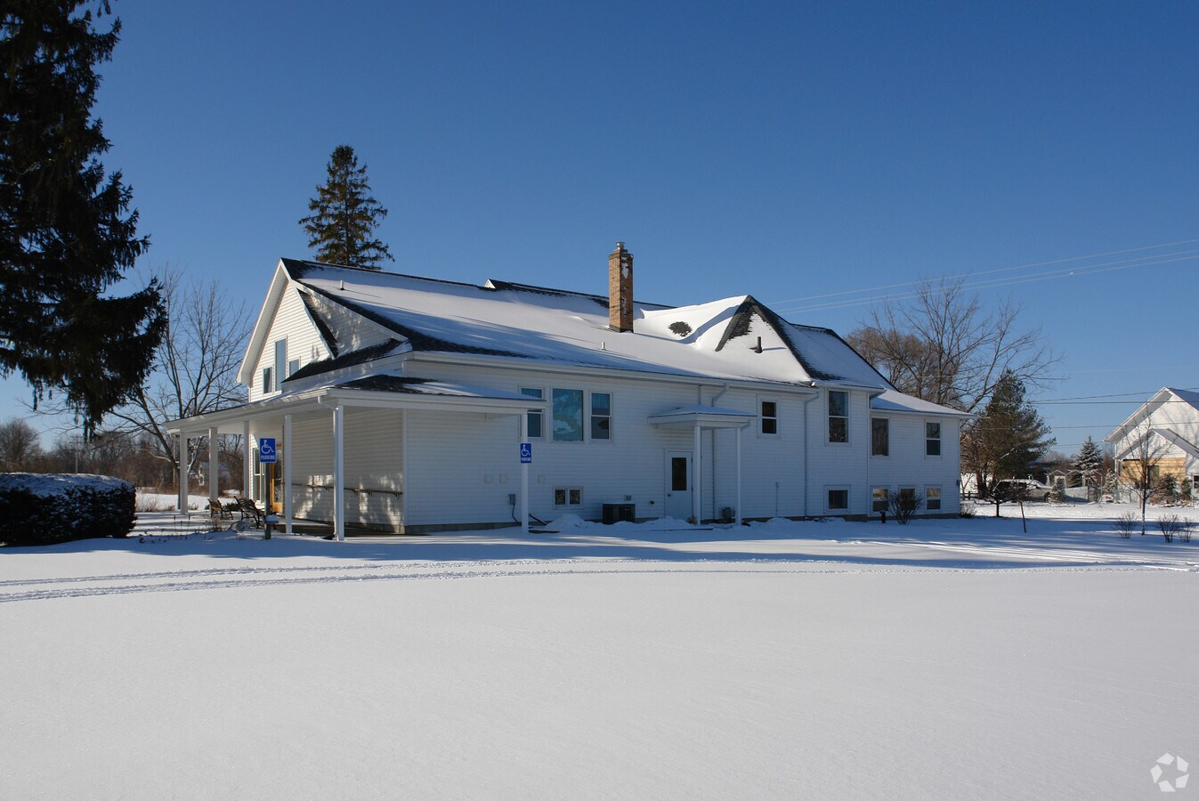 1368 Grovenburg Rd, Holt, MI 48842