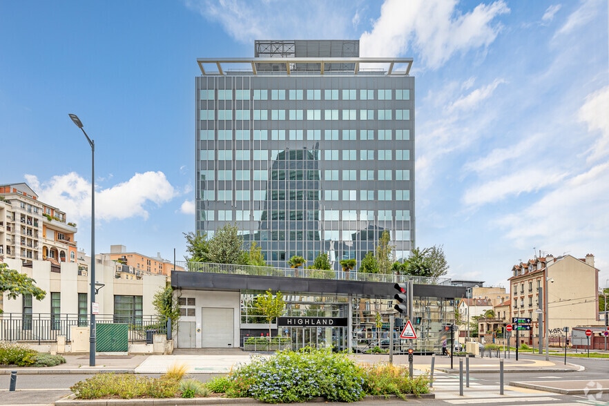 51-53 Boulevard De La Mission Marchand, Courbevoie for lease - Building Photo - Image 3 of 13