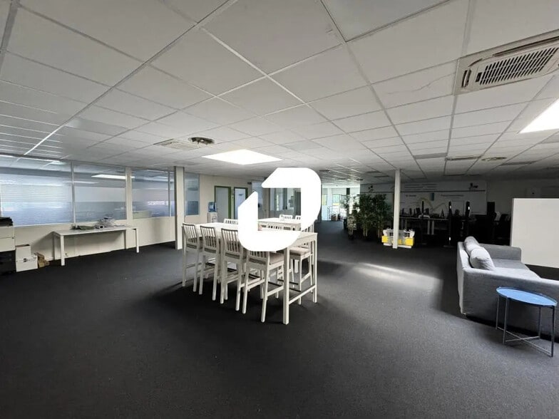 1 Rue Alexandre Volta, Mundolsheim for lease - Building Photo - Image 3 of 20