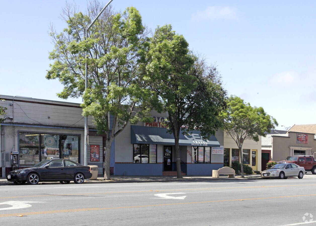 526 E Alisal St, Salinas, CA 93905