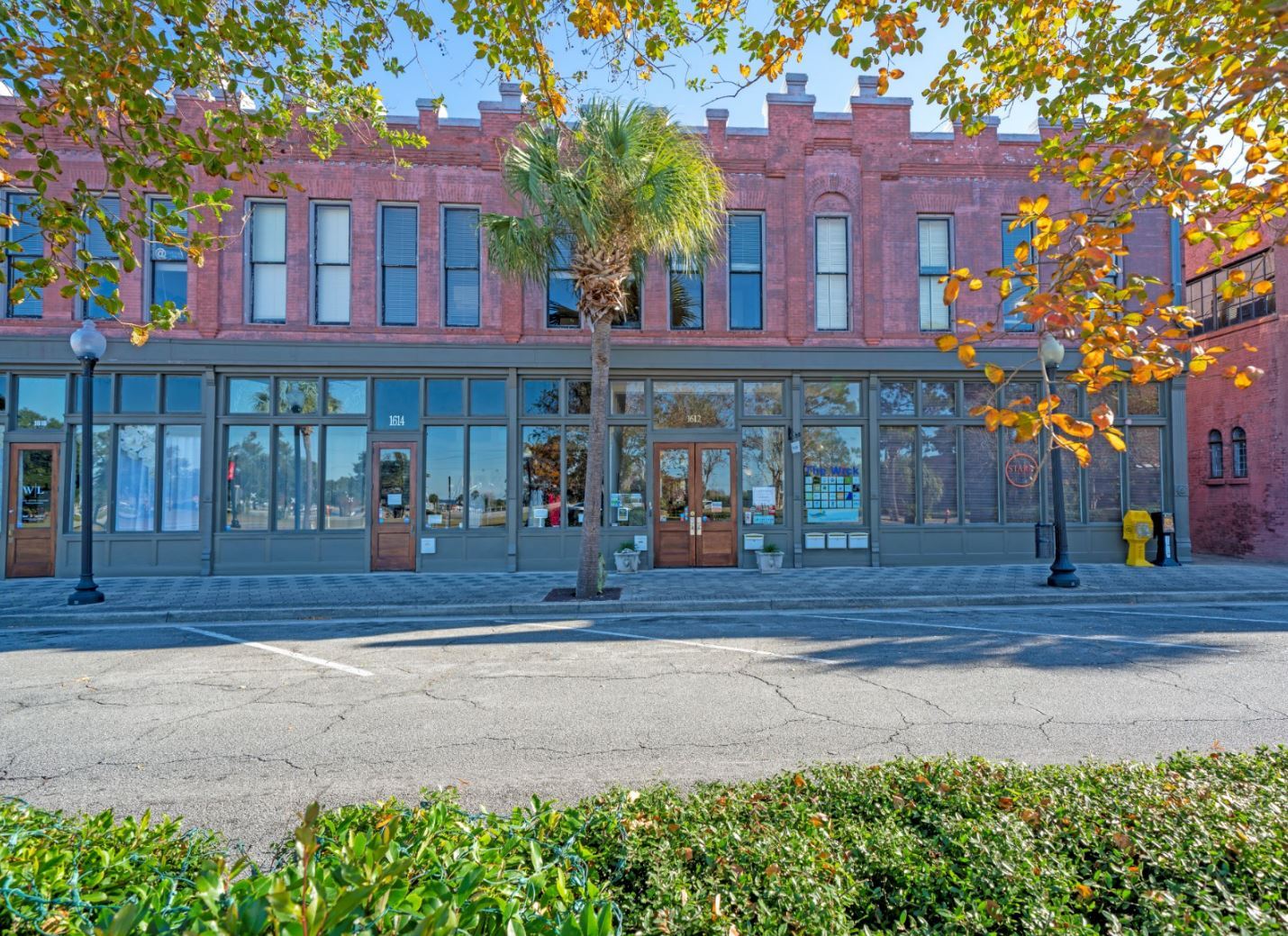 16121618 Newcastle St, Brunswick, GA 31520 The Wick