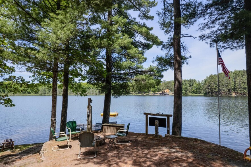 8971 Thoroughfare Rd, Minocqua, WI for sale - Building Photo - Image 2 of 16