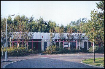 8-14 Pentland Ct, Glenrothes for lease - Primary Photo - Image 1 of 1