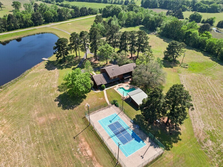 1173 FM 130, Daingerfield, TX for sale - Building Photo - Image 1 of 40