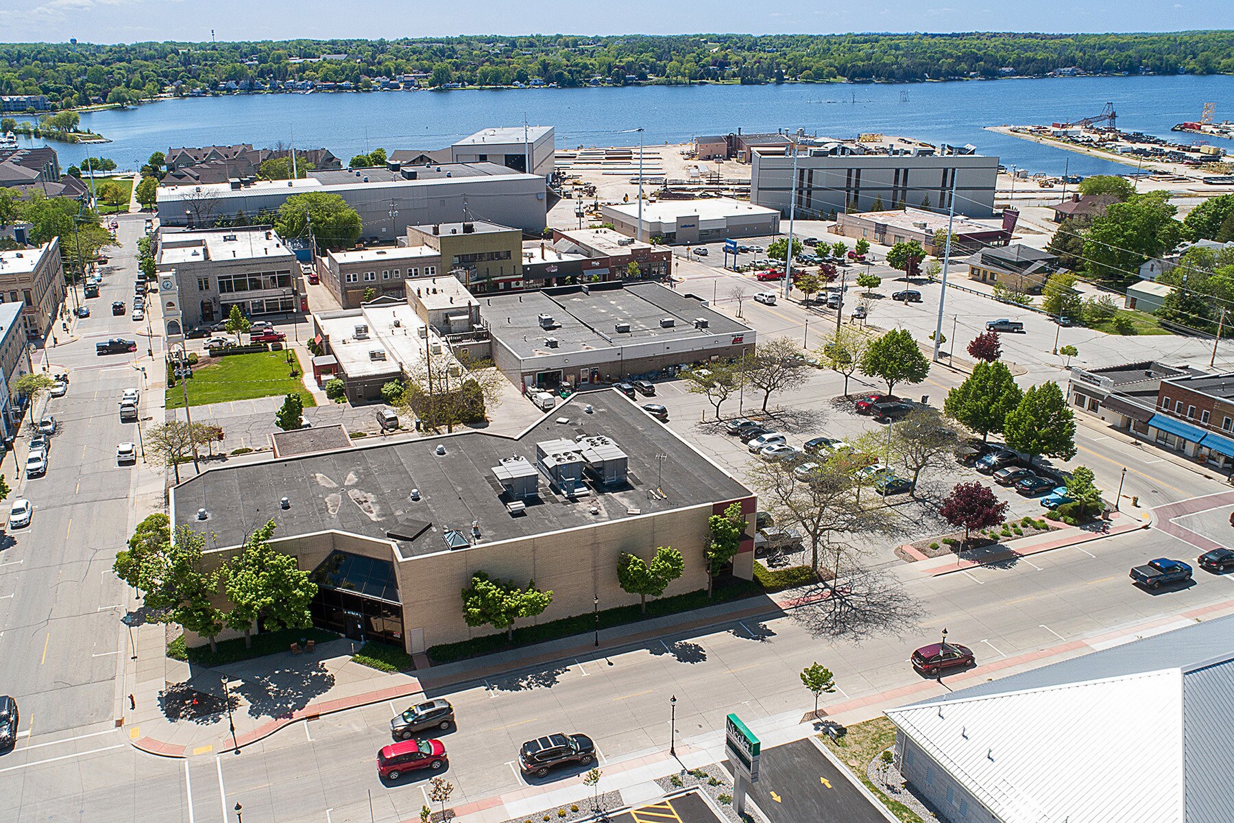 217 N Fourth Ave, Sturgeon Bay, WI 54235