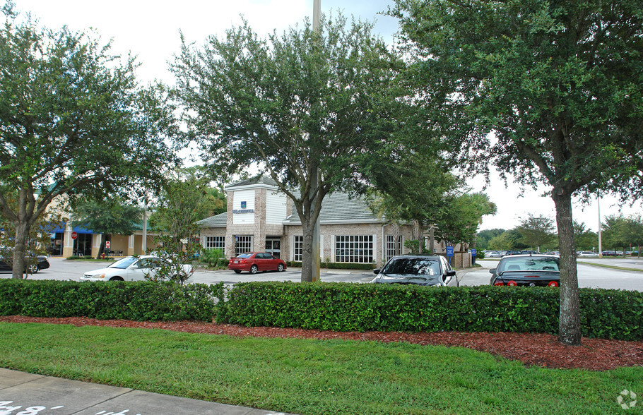 7931 Gunn Hwy, Tampa, FL for sale - Primary Photo - Image 1 of 3