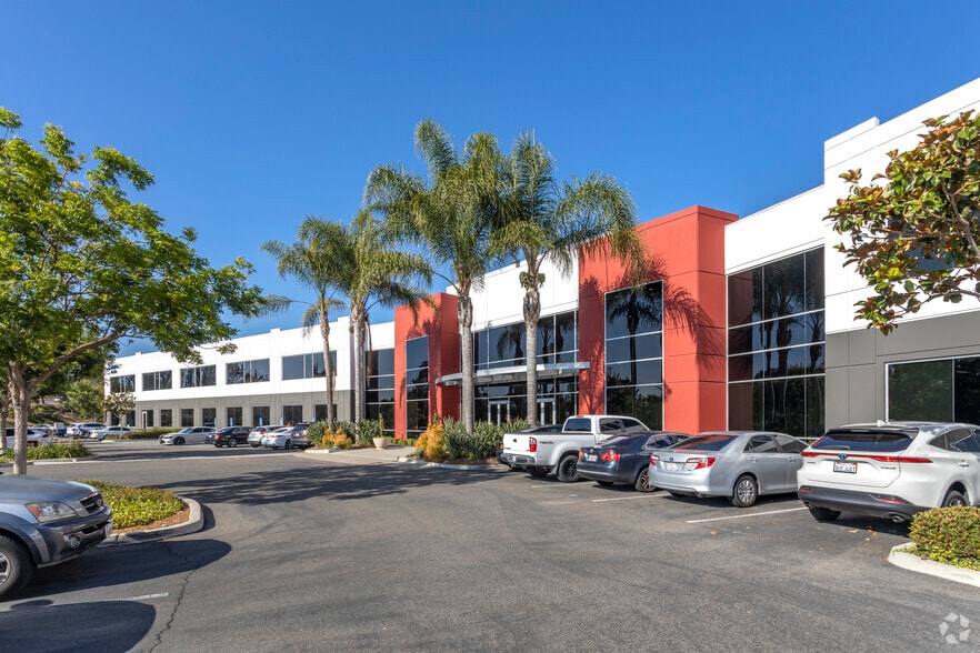 3115 Melrose Dr, Carlsbad, CA for lease - Building Photo - Image 2 of 21