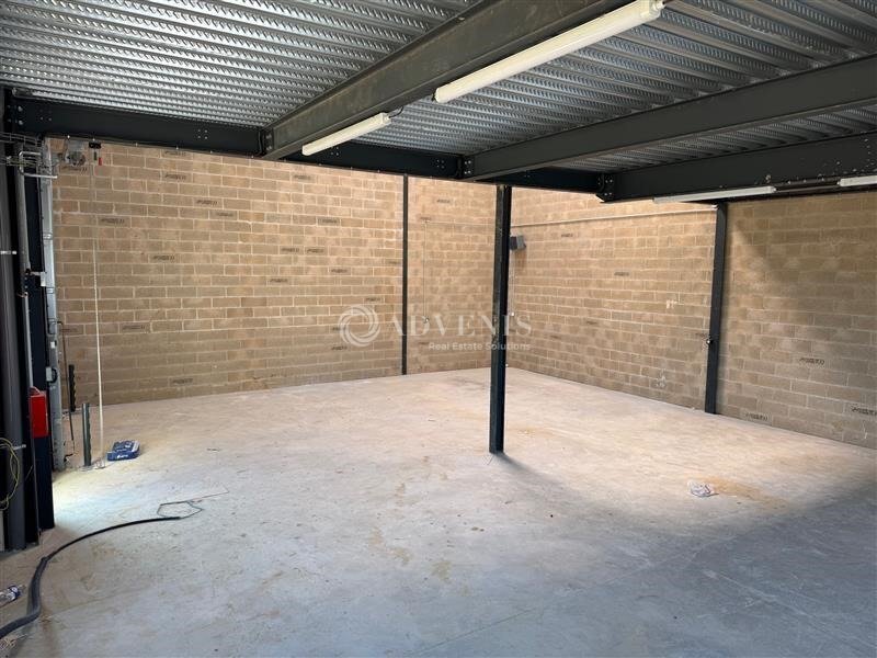 Flex in Serris for lease Interior Photo- Image 1 of 7