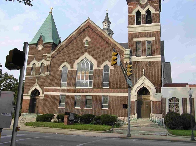 2320-broadway-st-fort-wayne-in-46807-religious-facility-property
