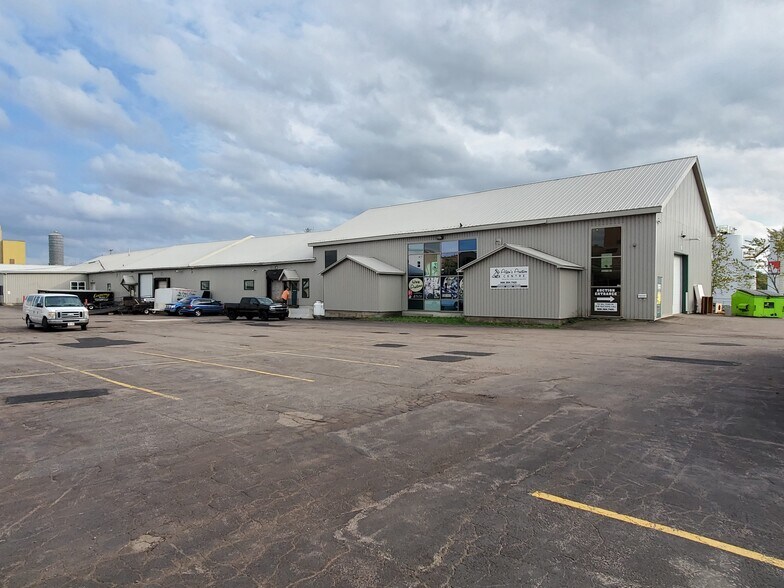 120 Halifax St, Moncton, NB for sale - Primary Photo - Image 1 of 1