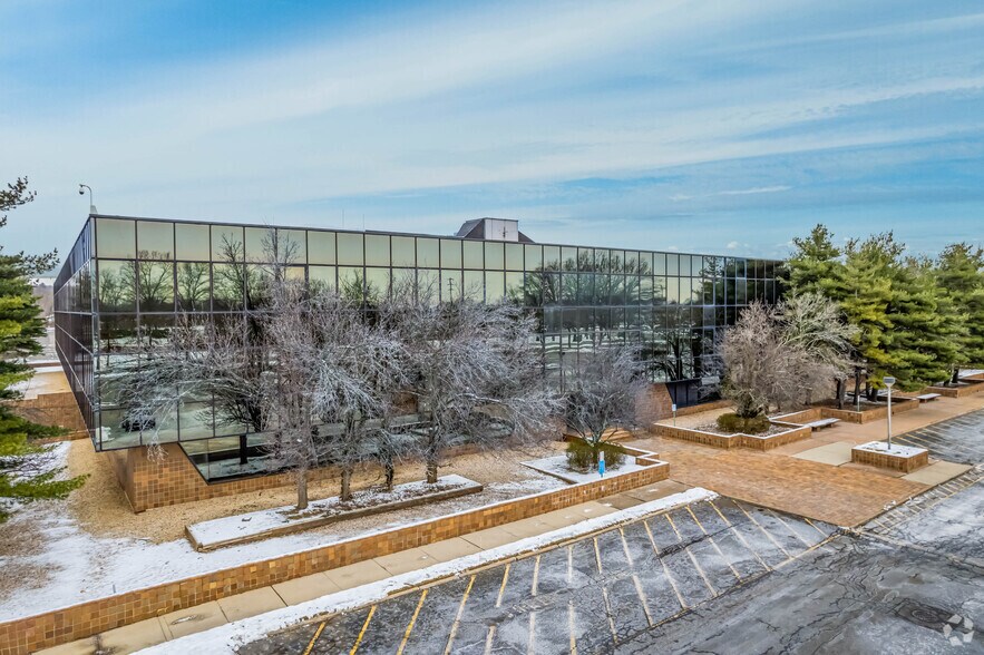 200 Jericho Quadrangle, Jericho, NY 11753 Jericho Quadrangle