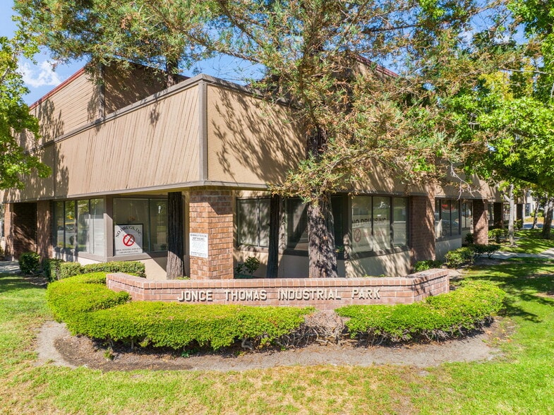 3390 Seldon Ct, Fremont, CA for lease - Building Photo - Image 1 of 7