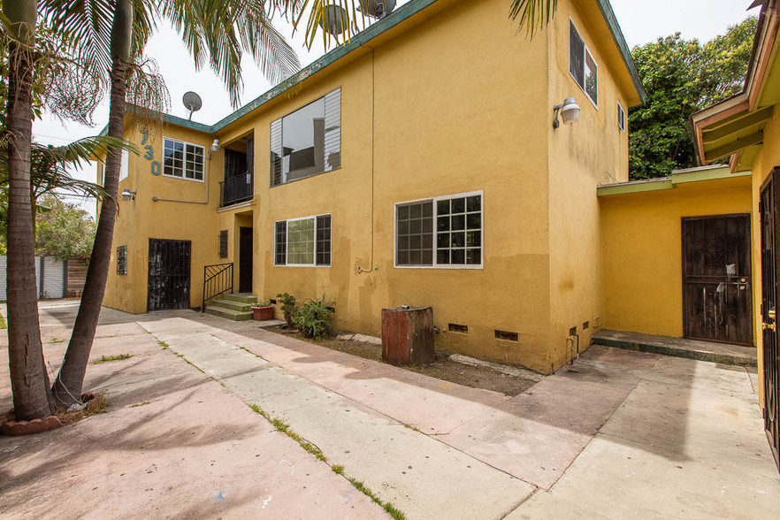 728 Vernon Ave, Venice, CA for sale - Building Photo - Image 1 of 1