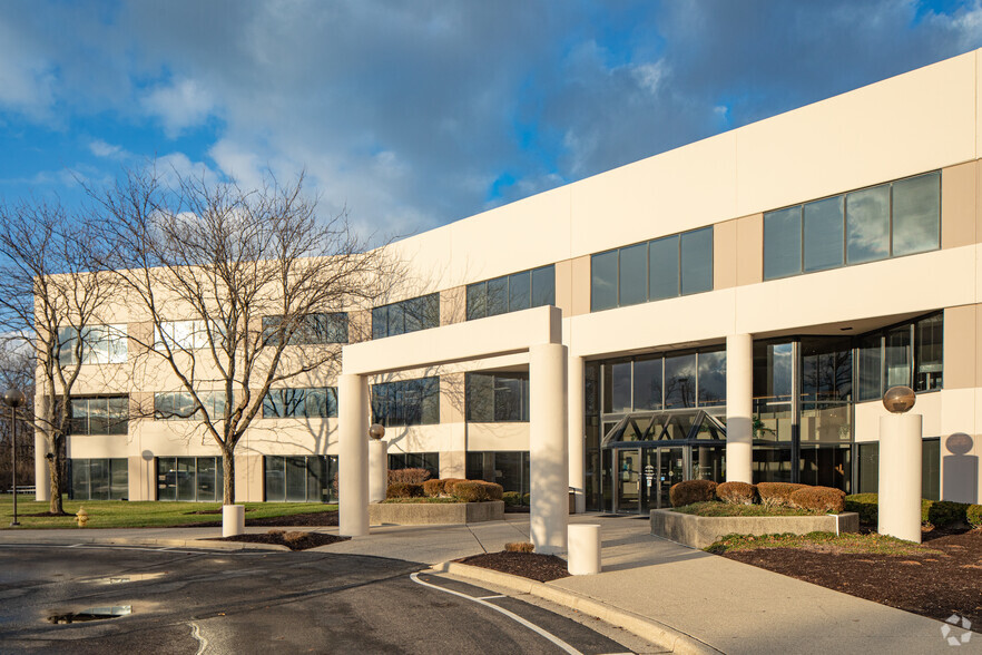 3401 Park Center Dr, Dayton, OH for lease - Building Photo - Image 3 of 23