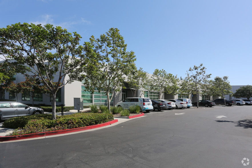 9550-9650 Research Dr, Irvine, CA for sale - Building Photo - Image 1 of 13