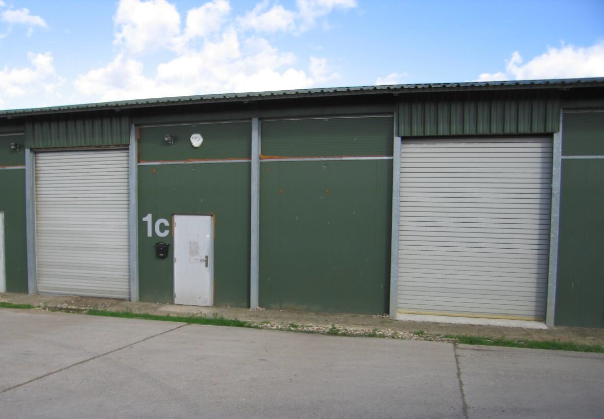 Ash Ln, Tadley for sale Primary Photo- Image 1 of 1