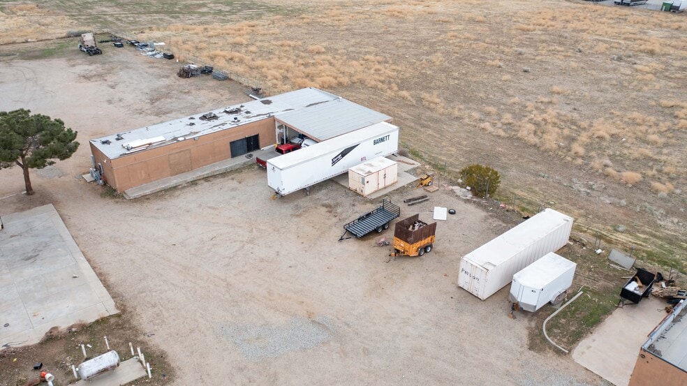 37631 6th St E, Palmdale, CA for sale - Building Photo - Image 3 of 10