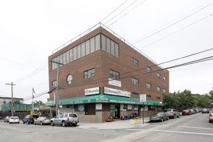 310 Nassau Ave, Brooklyn NY - Storefront Property