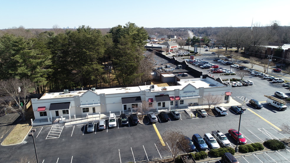 5059 Country Club Rd, Winston-Salem, NC for lease - Aerial - Image 3 of 5