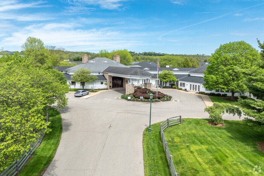 2299 Cherry Valley Rd SE, Newark, OH for lease - Primary Photo - Image 1 of 7