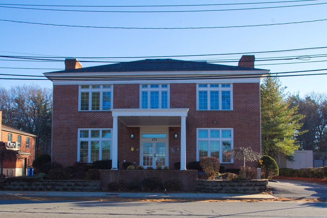 171 Bedford St, Burlington, MA 01803