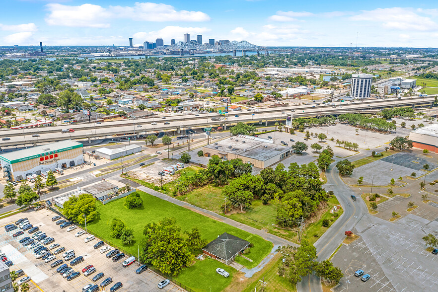 Costanza Drive, Gretna, LA for sale - Aerial - Image 3 of 7