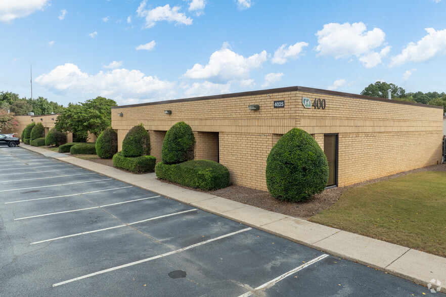 4025 Pleasantdale Rd, Doraville, GA for lease - Building Photo - Image 2 of 6