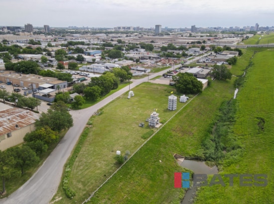 3534-3544 Doug Dr, Dallas, TX for sale - Building Photo - Image 1 of 8