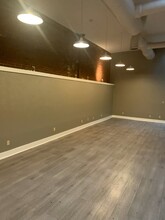 317 N Queen St, Lancaster, PA for lease Interior Photo- Image 2 of 5