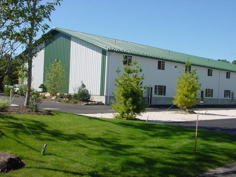 25 American Way, South Dennis, MA 02660