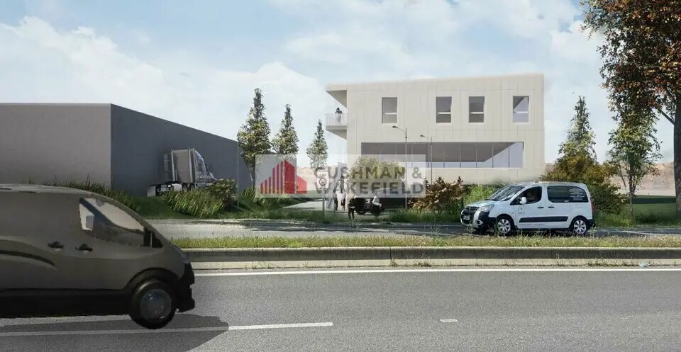 Office in Alès for lease - Building Photo - Image 2 of 3