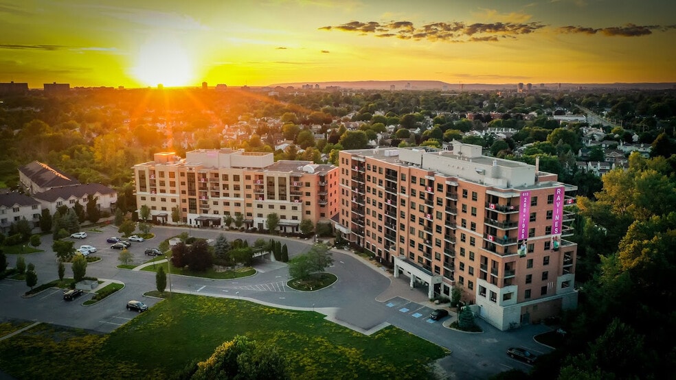 626-636 Prado Pvt, Nepean, ON for sale - Building Photo - Image 1 of 1