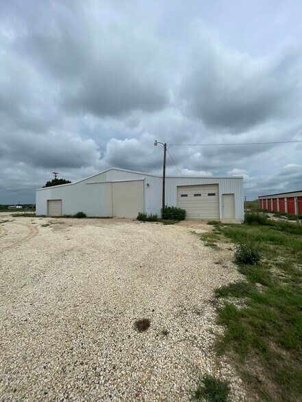 15741 S Ih 35, Salado, TX for sale - Building Photo - Image 1 of 1