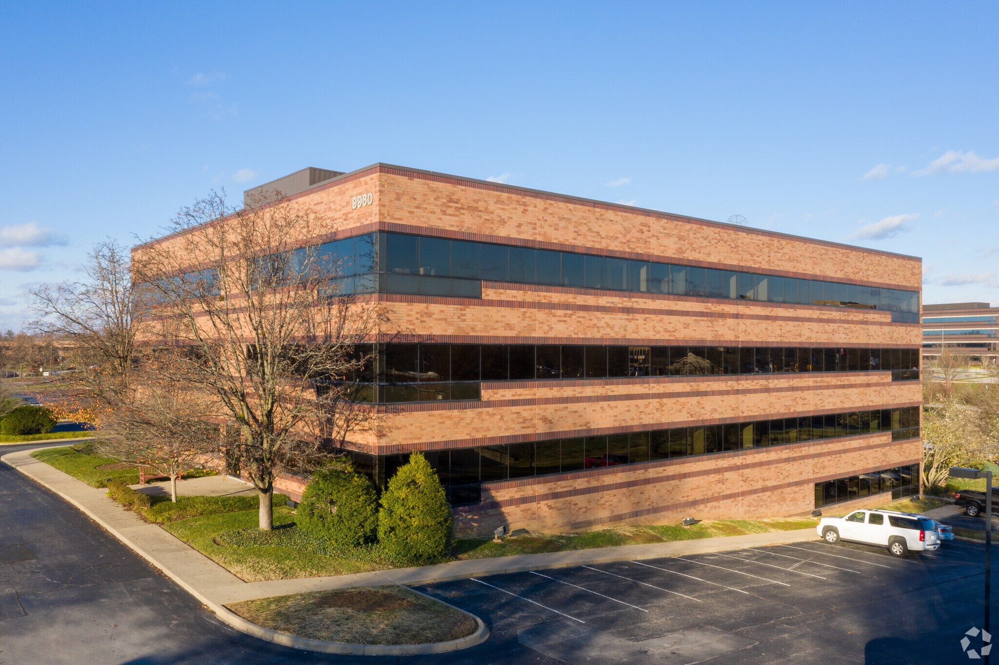 9960 Corporate Campus Dr, Louisville, KY 40223 Five Corporate Center