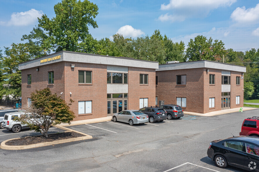 924 Old Harmony Rd, Newark, DE for lease - Building Photo - Image 1 of 11