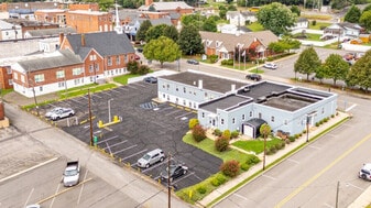 525 7th St, Altavista VA - Parking Garage