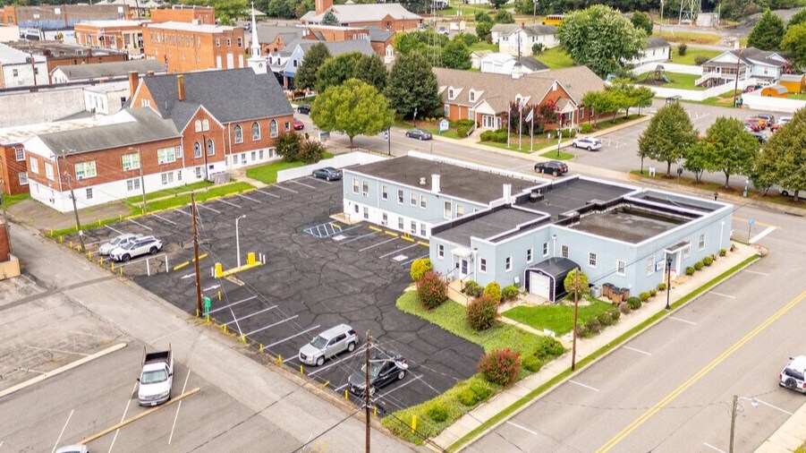 525 7th St, Altavista, VA for sale - Primary Photo - Image 1 of 94