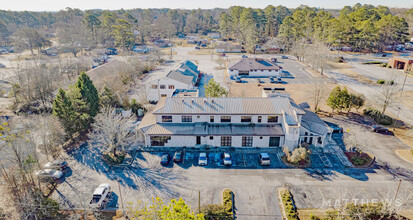 6572 River Park Dr, Riverdale, GA - aerial  map view - Image1