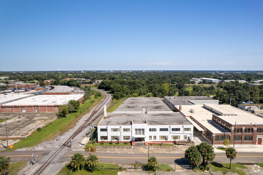 2120 Walnut St, Jacksonville, FL for lease - Aerial - Image 3 of 9