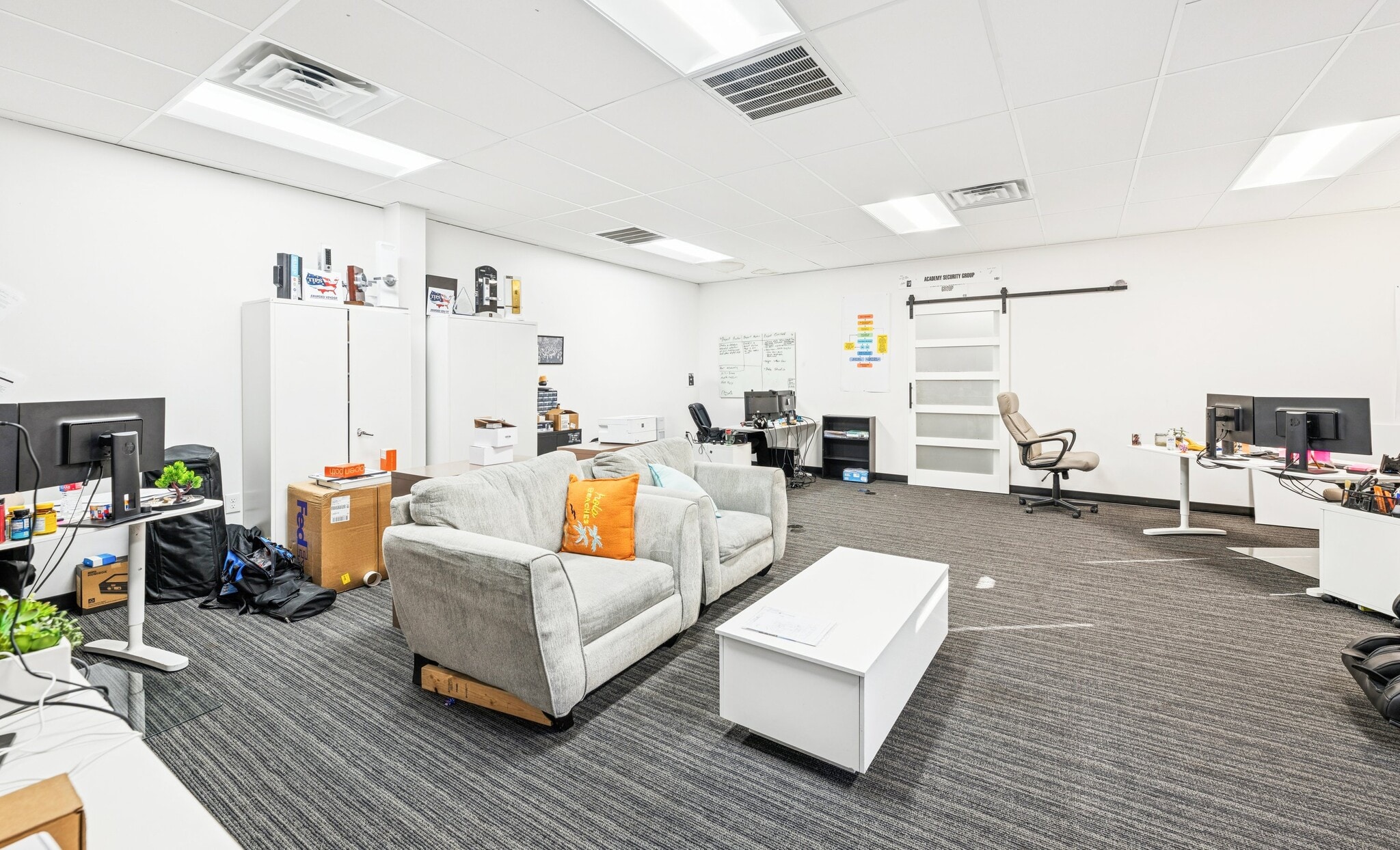 4500-4540 Beltway Dr, Addison, TX for lease Interior Photo- Image 1 of 5