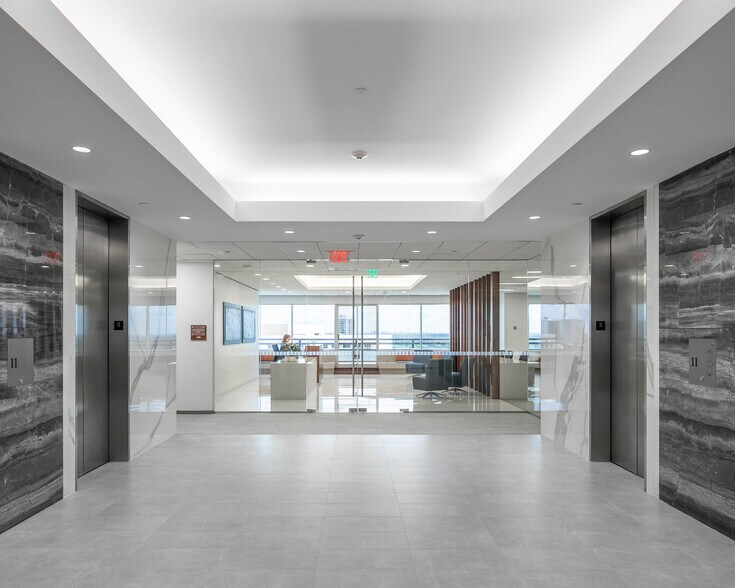 4265 San Felipe St, Houston, TX for lease - Interior Photo - Image 2 of 29