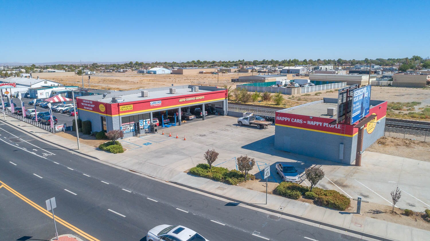 44430 Sierra Hwy, Lancaster, CA for sale Primary Photo- Image 1 of 1