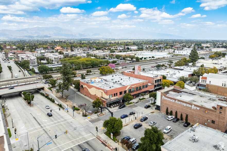 135-185 E 2nd St, Pomona, CA for lease - Building Photo - Image 2 of 16