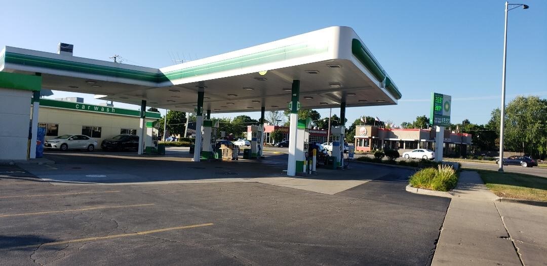 281 Virginia St, Crystal Lake, IL for sale Building Photo- Image 1 of 1